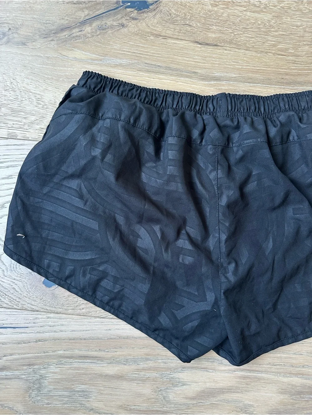 Old Navy Active Athletic Shorts 3